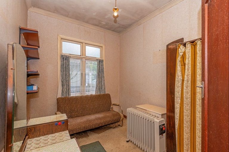 Photo of property in 12 Kensington Road, Marton, 4710