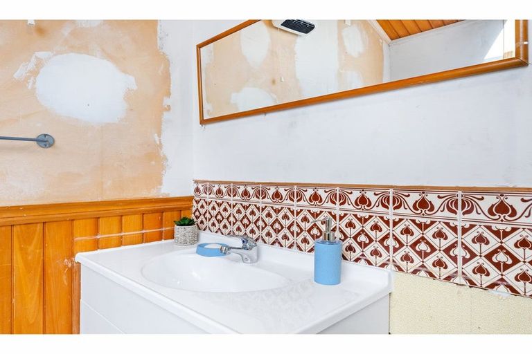 Photo of property in 59 Northboro Road, Belmont, Auckland, 0622