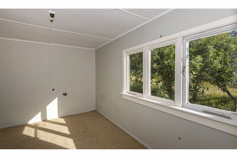 Photo of property in 15 Padget Lane, Tinopai, 0593