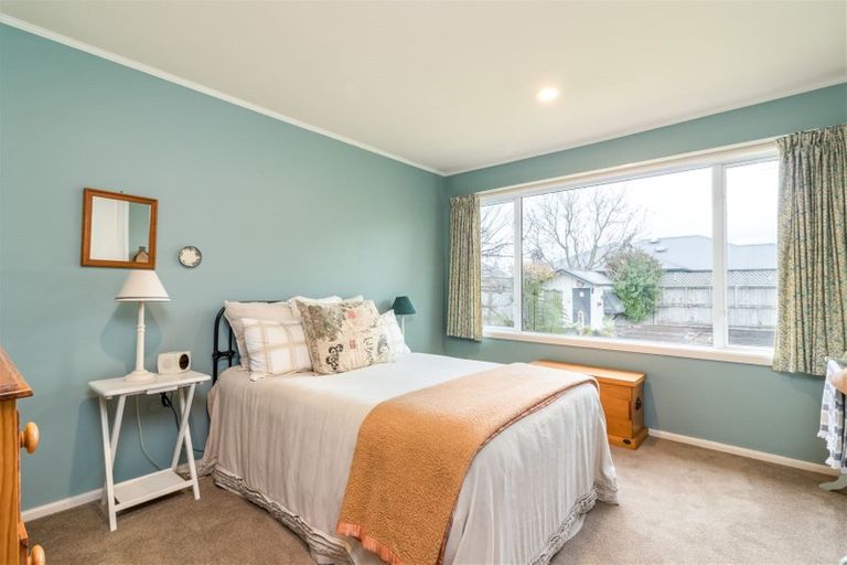 Photo of property in 5 Carruthers Street, Ilam, Christchurch, 8041