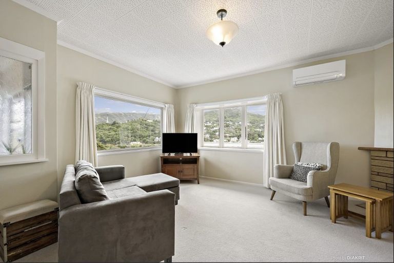 Photo of property in 15 Crofton Road, Ngaio, Wellington, 6035