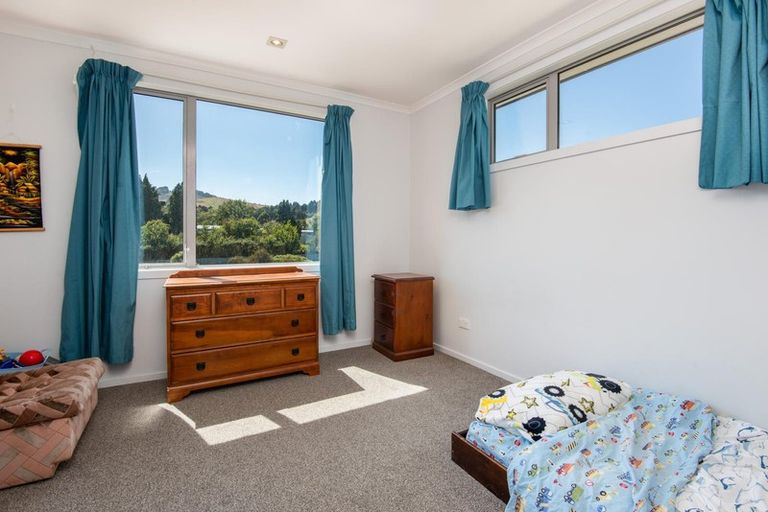 Photo of property in 31 Grandvista Drive, Green Island, Dunedin, 9018