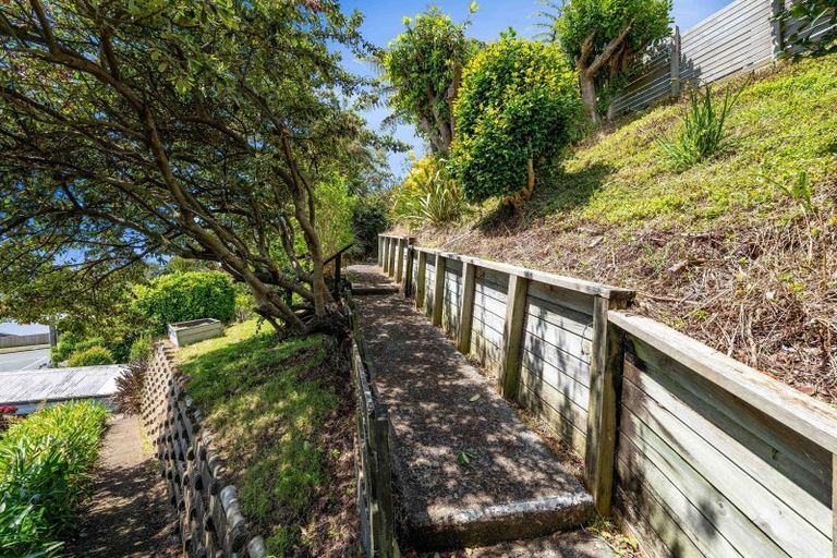 Photo of property in 29 Queens Road, Glen Avon, New Plymouth, 4312