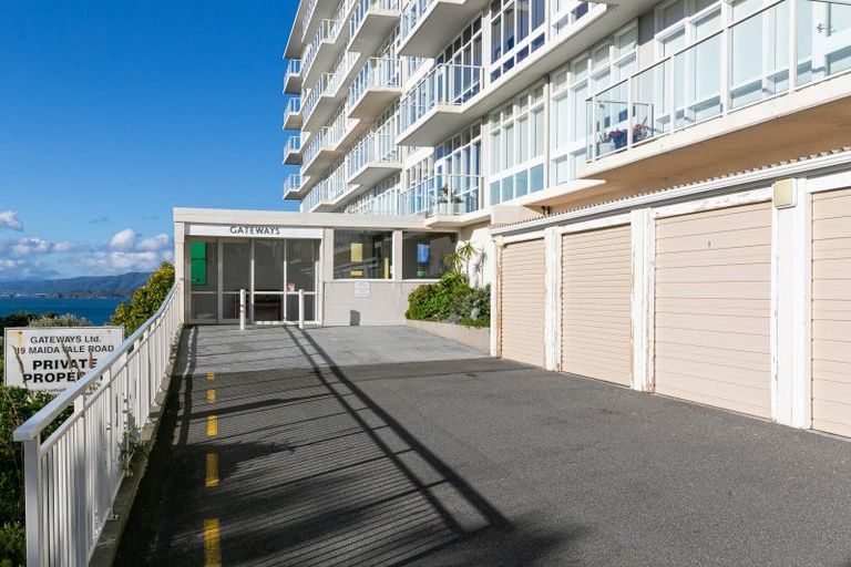 Photo of property in Gateway Apartments, 19 Maida Vale Road, Roseneath, Wellington, 6011