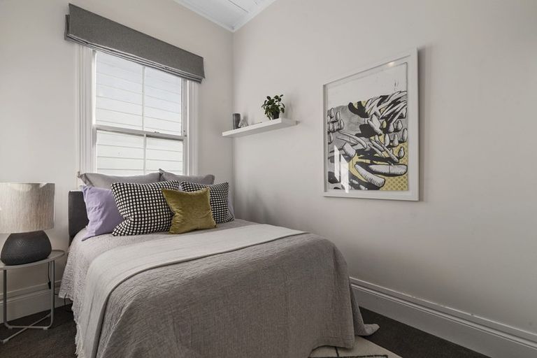 Photo of property in 31 Queens Parade, Devonport, Auckland, 0624