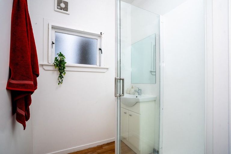 Photo of property in 10 Harper Street, Newtown, Wellington, 6021