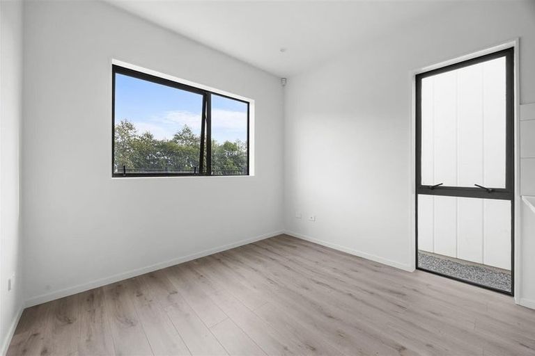 Photo of property in 67 Kairakau Street, Papakura, 2110