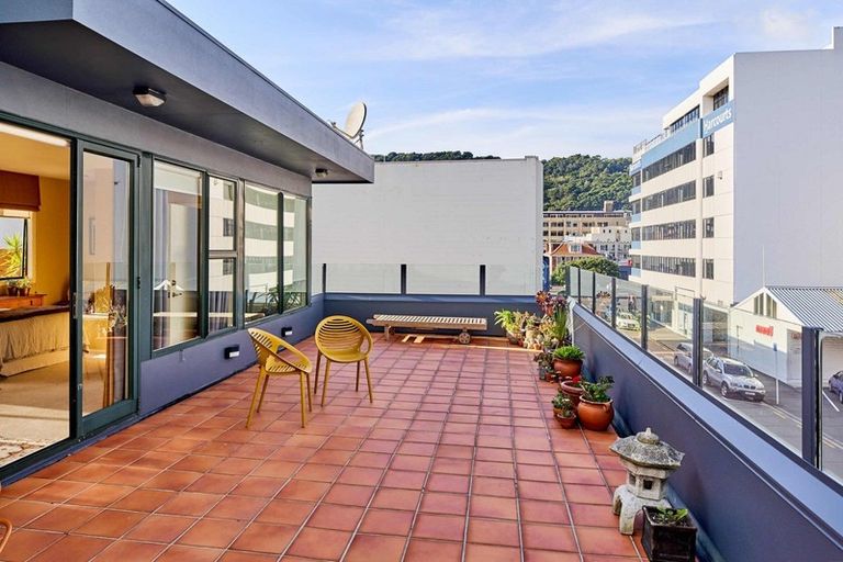 Photo of property in 12a College Street, Te Aro, Wellington, 6011