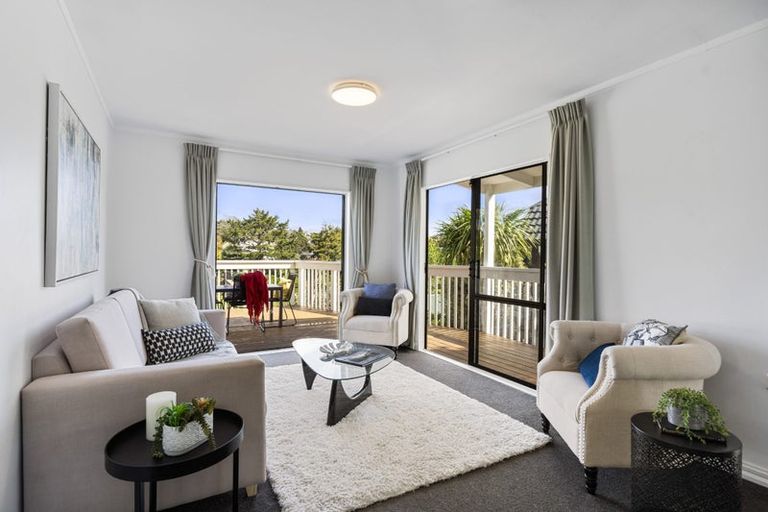 Photo of property in 43 John Gill Road, Shelly Park, Auckland, 2014