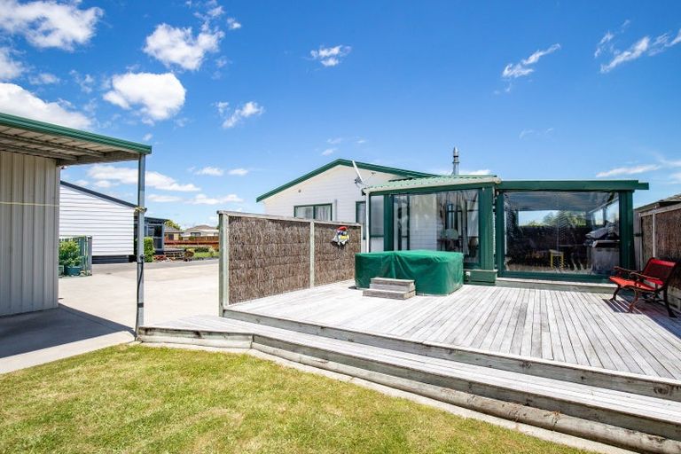 Photo of property in 7 Madgwick Place, Ngatea, 3503