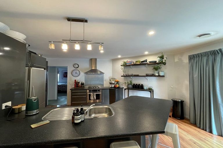 Photo of property in 49 Furlong Crescent, Churton Park, Wellington, 6037