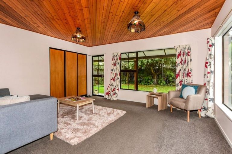 Photo of property in 409a Harewood Road, Harewood, Christchurch, 8051