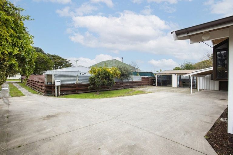 Photo of property in 31 Macdonald Street, Te Hapara, Gisborne, 4010