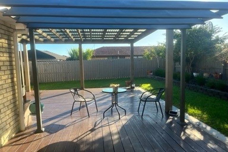 Photo of property in 15 Cellbridge Place, East Tamaki, Auckland, 2016