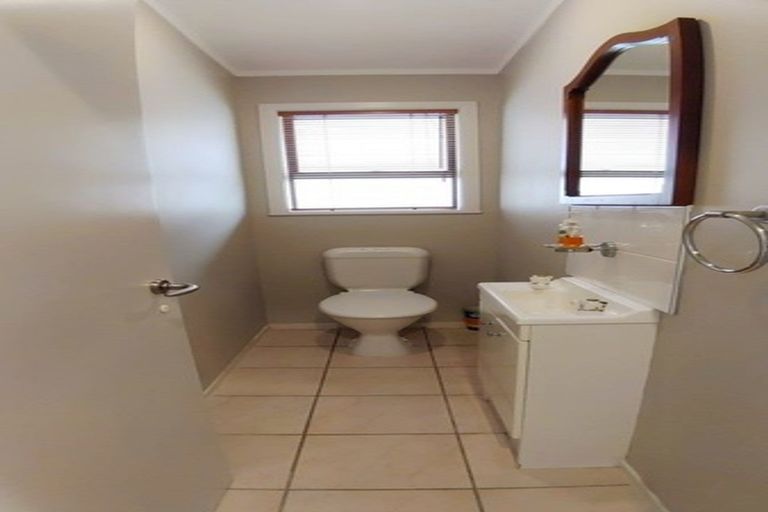 Photo of property in 24 Sunrise Avenue, Mairangi Bay, Auckland, 0630
