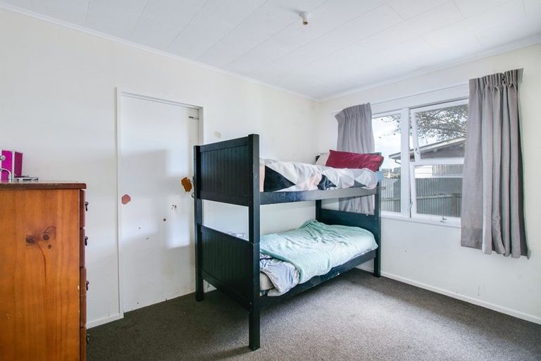 Photo of property in 1 Ripon Place, Tamatea, Napier, 4112