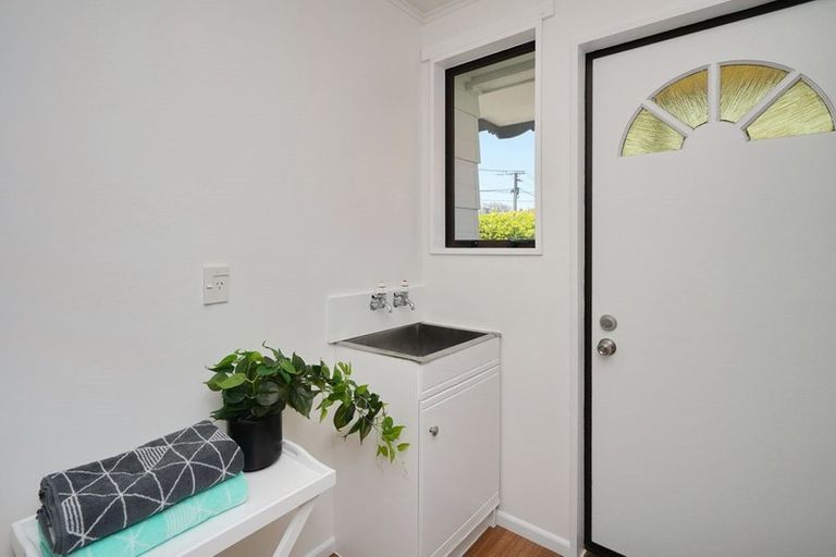 Photo of property in 150 Neville Street, Spreydon, Christchurch, 8024