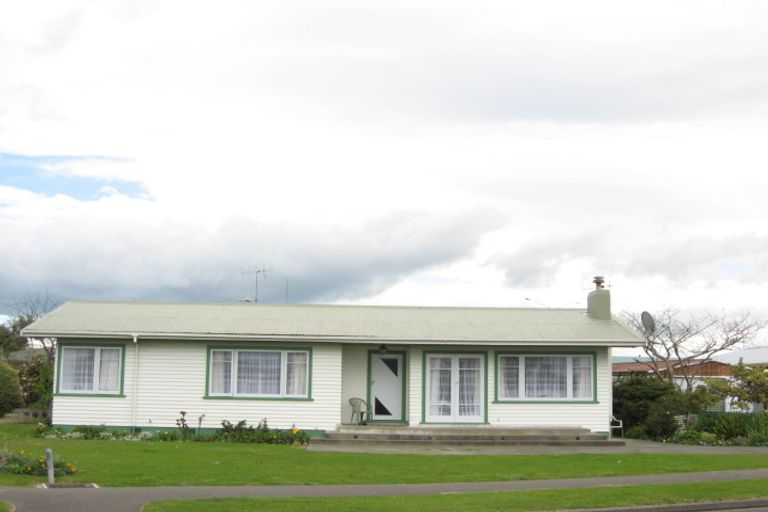 Photo of property in 2a Trinity Crescent, Pirimai, Napier, 4112