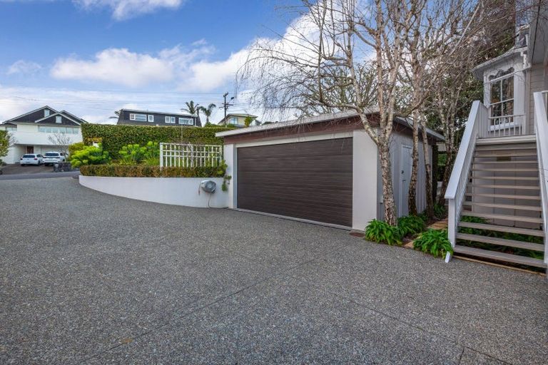 Photo of property in 73 Hinemoa Street, Birkenhead, Auckland, 0626