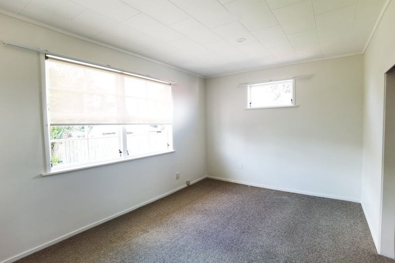 Photo of property in 130 Pigeon Mountain Road, Half Moon Bay, Auckland, 2012