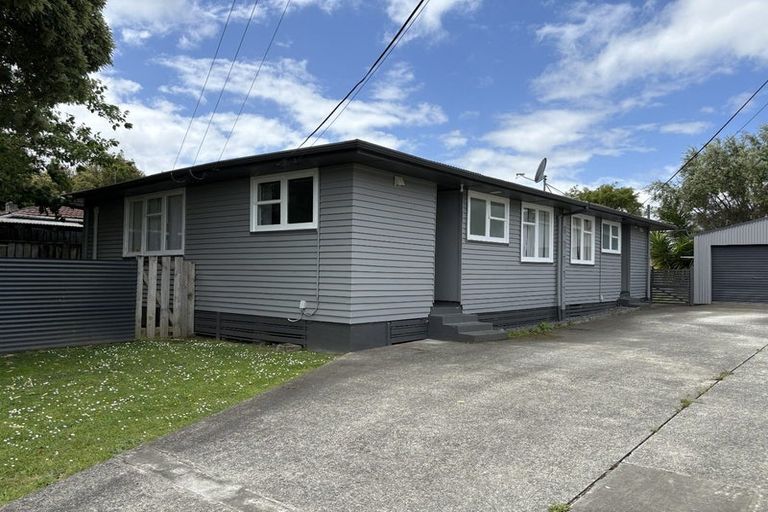 Photo of property in 30a Benge Crescent, Clouston Park, Upper Hutt, 5018