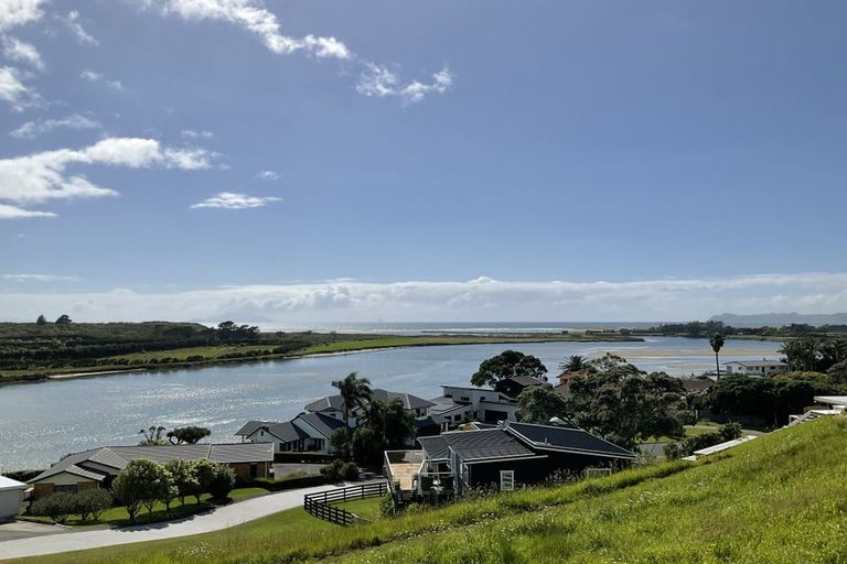 Photo of property in 23 Riverview Place, Waipu, 0582