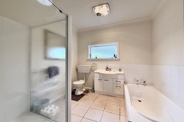 Photo of property in 12 Henry Street, Ebdentown, Upper Hutt, 5018