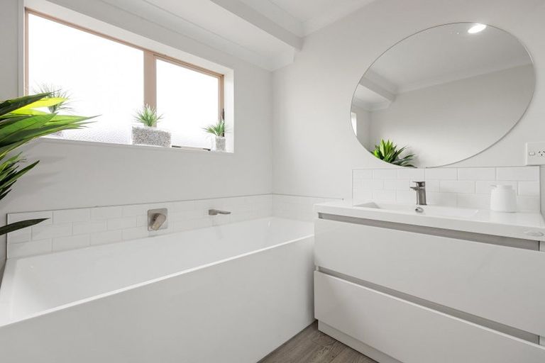 Photo of property in 65 Wentworth Drive, Rototuna North, Hamilton, 3210