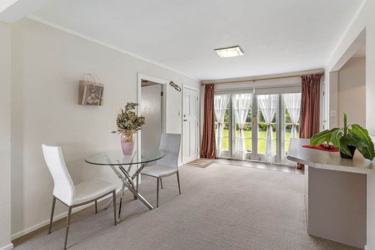 Photo of property in 39 James Laurie Street, Henderson, Auckland, 0612