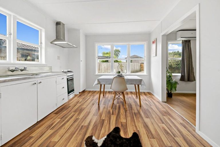 Photo of property in 40 Holland Street, Pukekohe, 2120