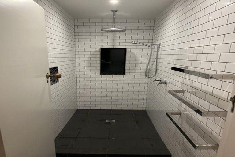 Photo of property in 6 Burnham Street, Seatoun, Wellington, 6022