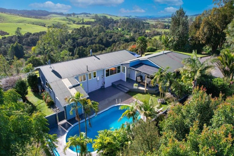 Photo of property in 780a-b Puketona Road, Haruru, 0204