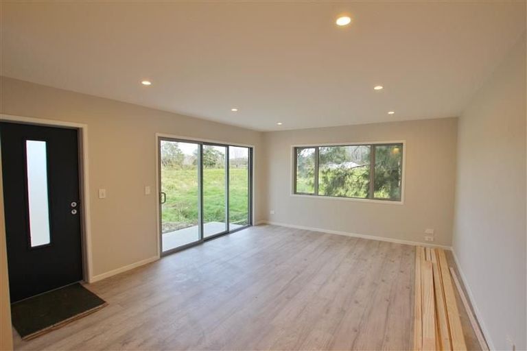 Photo of property in 6 Te Roera Place, Riverhead, 0820