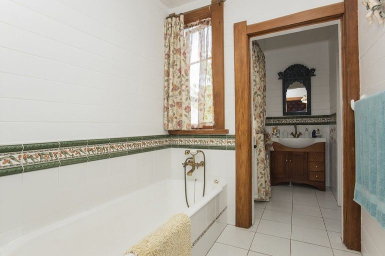 Photo of property in 9 Seymour Road, Inner Kaiti, Gisborne, 4010