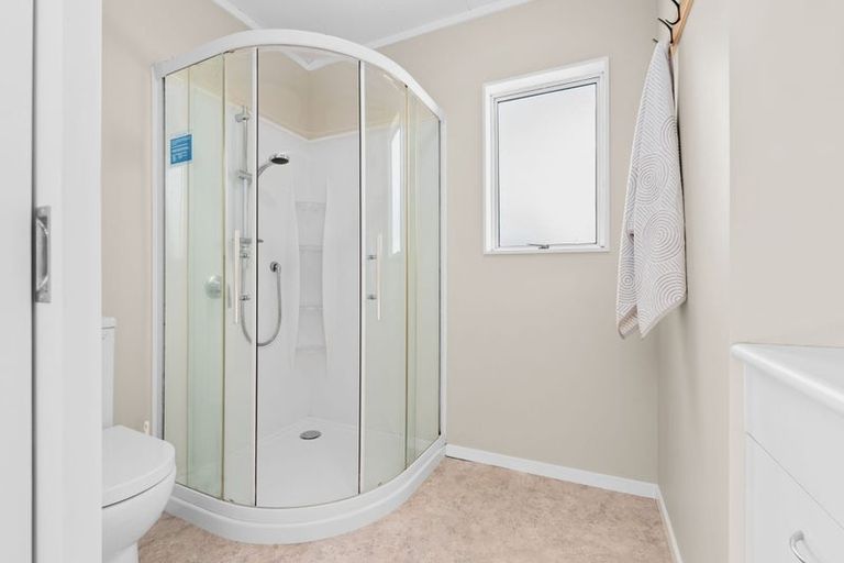 Photo of property in 11 Rogers Place, Fairview Downs, Hamilton, 3214