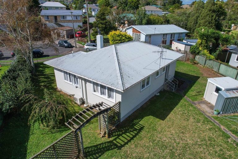 Photo of property in 17 Davies Street, Paeroa, 3600