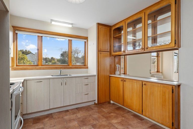 Photo of property in 43 Springbank Street, Bryndwr, Christchurch, 8053