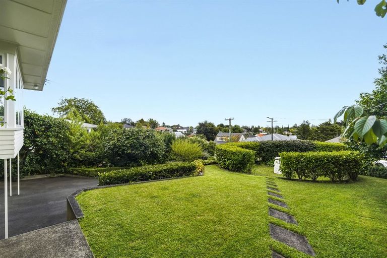 Photo of property in 24 Kakanui Avenue, Hillcrest, Hamilton, 3216