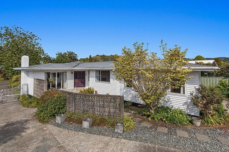 Photo of property in 11 Mackenzie Street, Kawerau, 3127