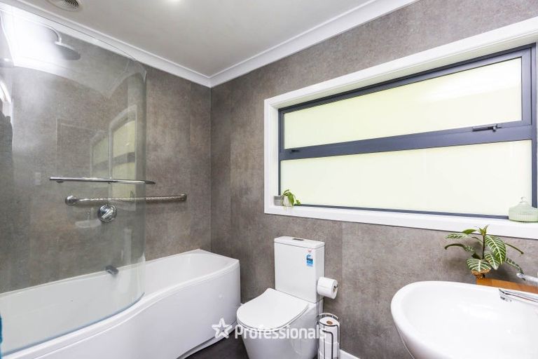 Photo of property in 45 Gillespies Road, Birchville, Upper Hutt, 5018