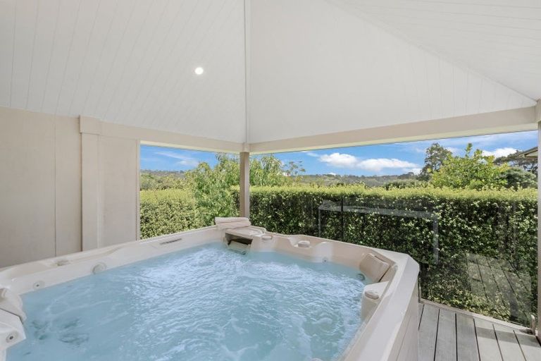 Photo of property in 509 Whitford Road, Whitford, Howick, 2571