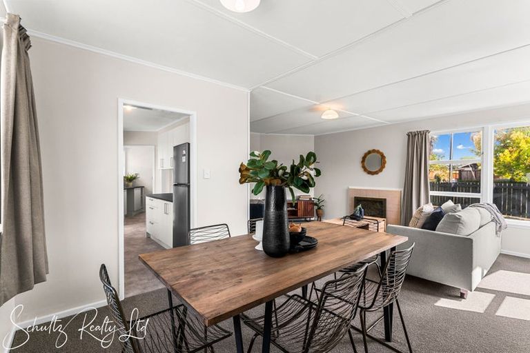 Photo of property in 15 Doctors Hill Road, Maungaturoto, 0520