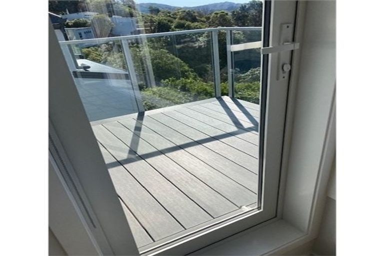 Photo of property in 39 Espin Crescent, Karori, Wellington, 6012