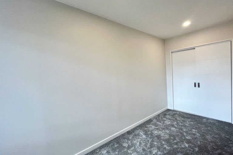 Photo of property in 29 Tieke Lane, Massey, Auckland, 0614