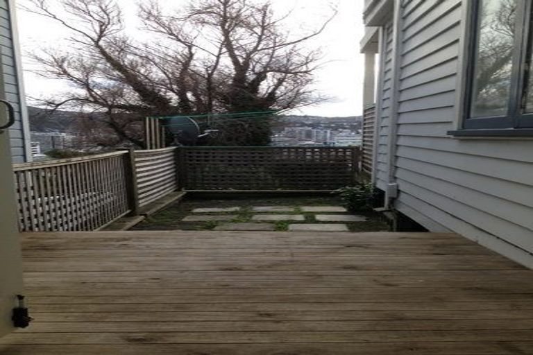 Photo of property in 1/26 Austin Street, Mount Victoria, Wellington, 6011