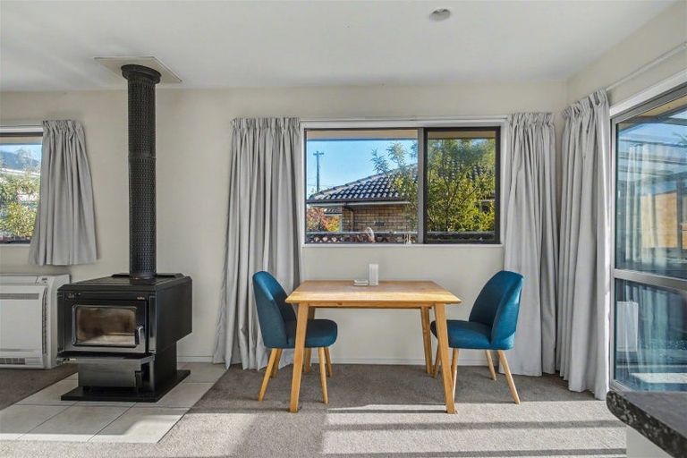 Photo of property in 1 Rochfort Place, Westport, 7825