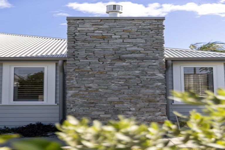 Photo of property in 3 Makura Drive, Papamoa Beach, Papamoa, 3118