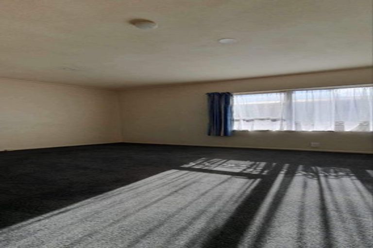 Photo of property in 10 Valencia Place, Manurewa, Auckland, 2102