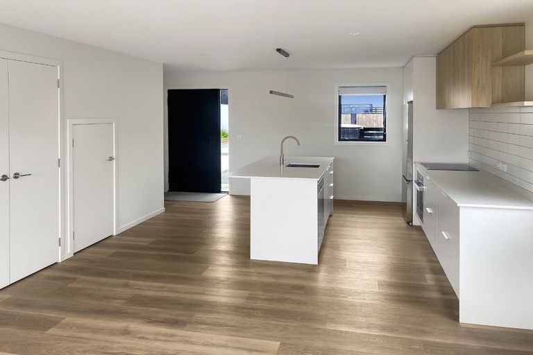 Photo of property in 43b Whakatiki Street, Trentham, Upper Hutt, 5018