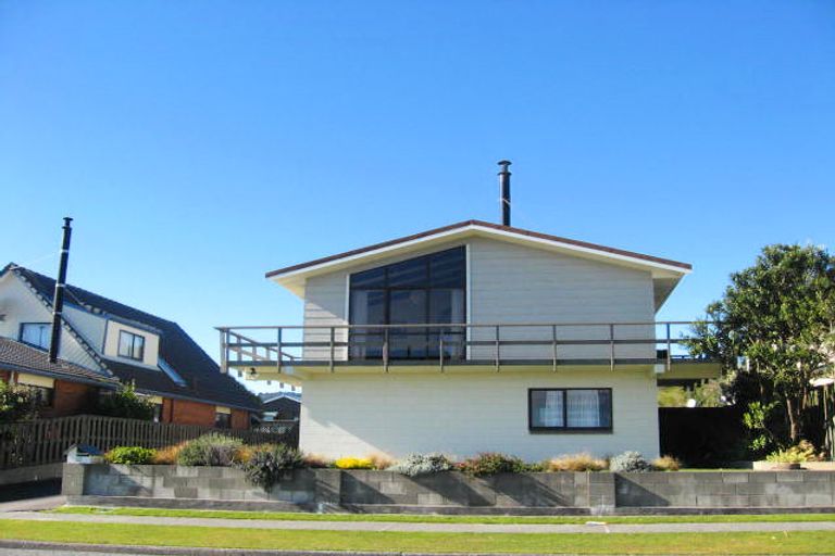Photo of property in 137 Water Walk Road, Greymouth, 7805